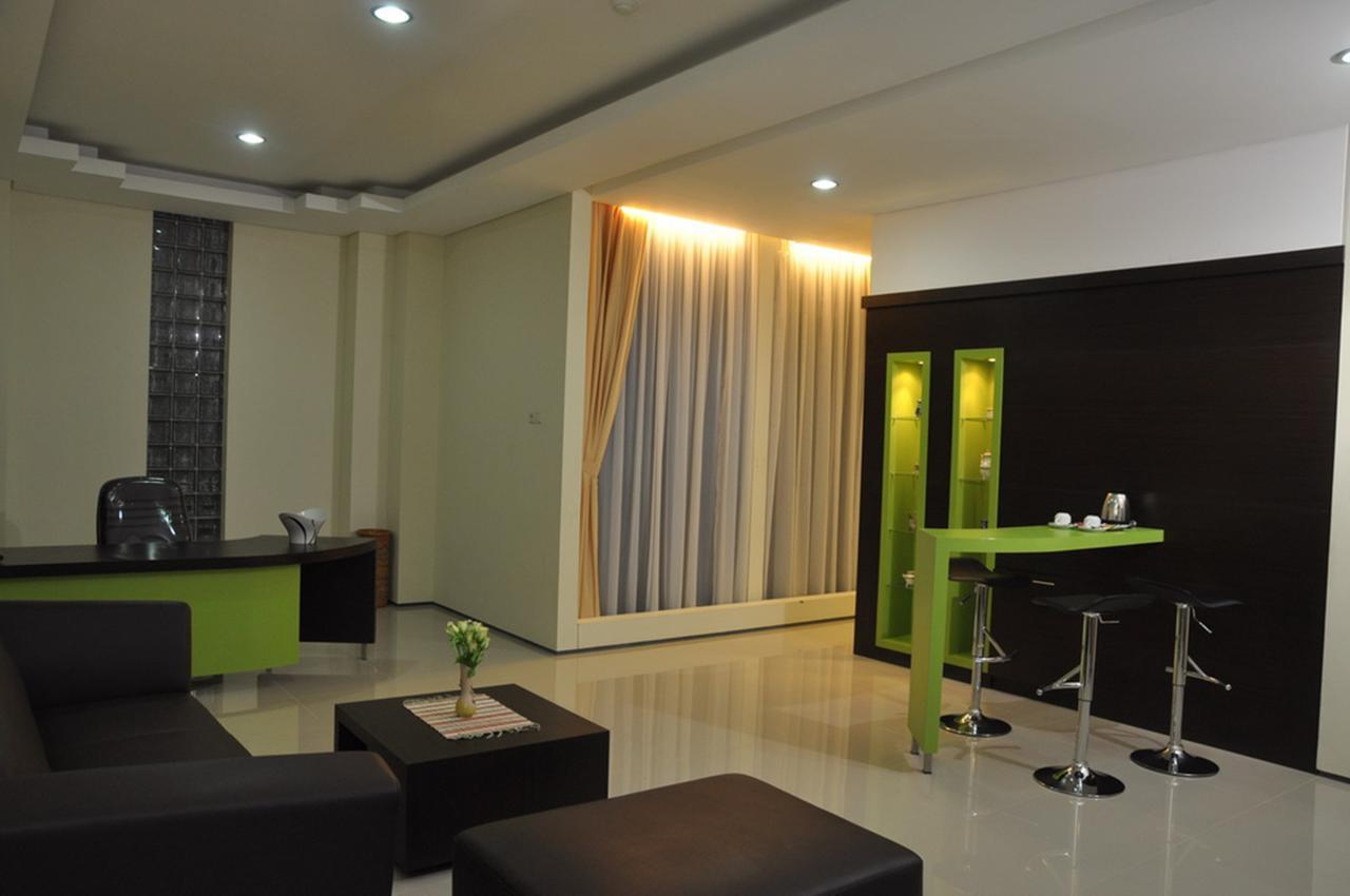 Pemalang Regina Hotel מראה חיצוני תמונה